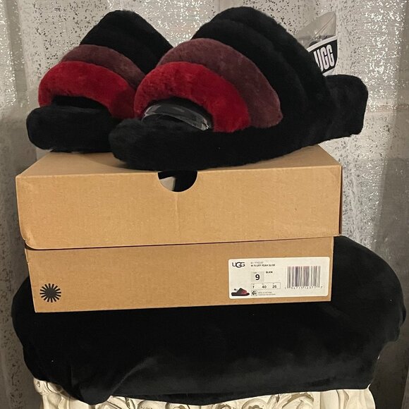 UGG Fluff Yeah Slides Size 9 - Picture 3 of 3
